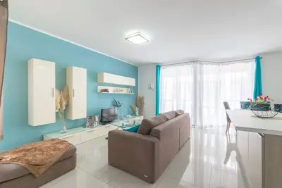 Image de ☆Amazing Apart. w/side Sea View☆8