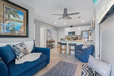 Image de Downtown Dunedin Gem, Fully Renovated #1