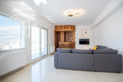 Image de The light-flooded penthouse in Athens
