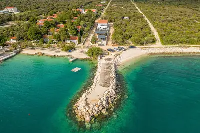 Image de Magnifique maison Ă Mandre avec vue mer