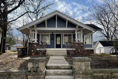Image de Beautiful 2 Br Bungalow - 3 Blocks to Campus, Kirkwood & Amenities
