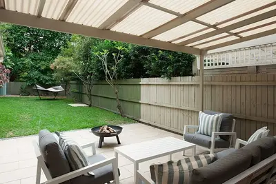 Image de Coogee Rest is a coastal style home will charm its way into an extended stay