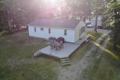 Image de Brookside Retreat- Charming home with lakes and rivers nearby