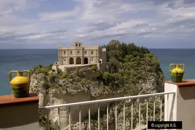 Appartement exclusif  dans la vieille ville avec vue sur la mer avec parking