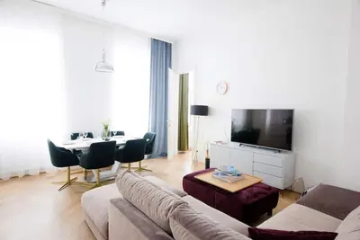 Image de Three-Bedroom Apartment - Opera