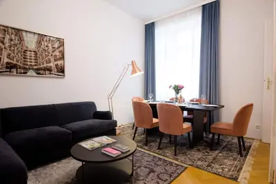 Image de Two-Bedroom Apartment - Naschmarkt