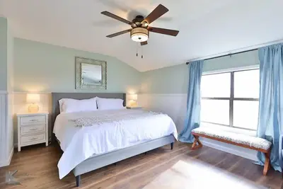 Image de Lazy Boho Resort: Roomy Lux. Home w/ Private Pool