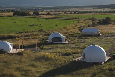 Image de Little Village Retreat Dome 1
