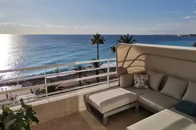 Image de Exceptional waterfront apartment (2022) in Nice