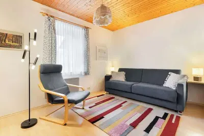 Image de cosy 2 room apartment, sleep 4, private parking