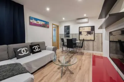 Downtown Comfortable Apartment Gran Vía | A007