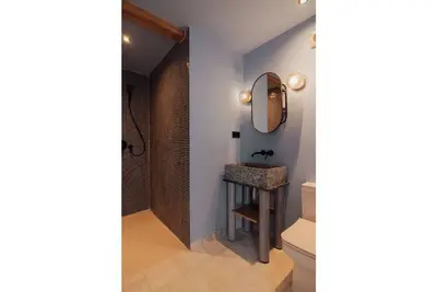 Image de Cozy modern A-Frame w/ indoor fireplace and sauna