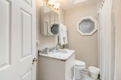 Image de Elgin Fhs Rental - Jay St