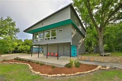 Image de The Loft at Stardust Mid-Century Retreat
