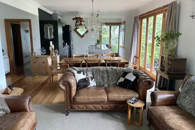 Image de House on orchard with pool-5 mins to Havelock North