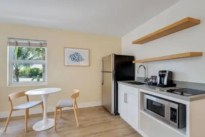 Image de Just What You Were Looking For! Free Breakfast, Onsite Pool, Free Parking