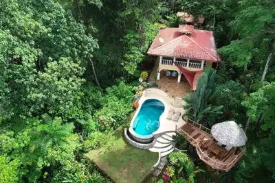 Image de Ocean views-2 homes-2 swimming pools-5 min to Uvita-Sleeps 11