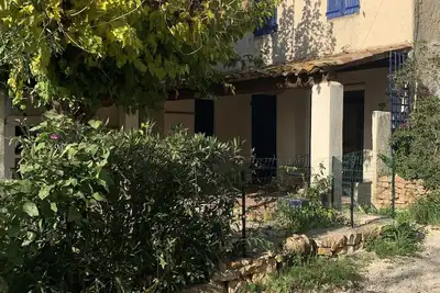 Image de Maison familiale rénovée à 20 min de la mer, idéal pour les familles