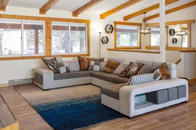 Image de Pet Friendly Getaway Overlooking Lake Cascade