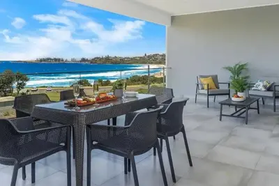 Image de Surf Views on Northpoint — Stay 3 Pay 2