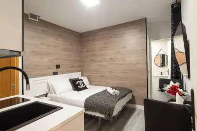 Image de Cozy Double Room with Bathroom Gran Via | 034