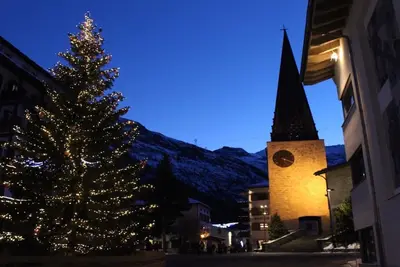 Apartment with direct access to the ski slopes