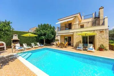 Green Valley Villa 1