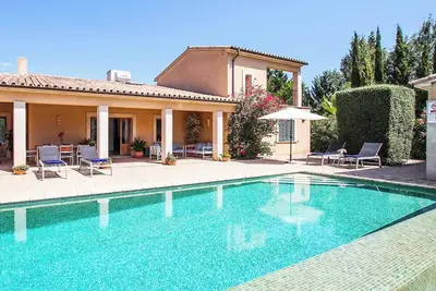 Image de Villa Mares - Trois Chambres Villa, Couchages 6