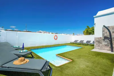 Image de Villa Mi Deseo - Six Chambres Villa, Couchages 12