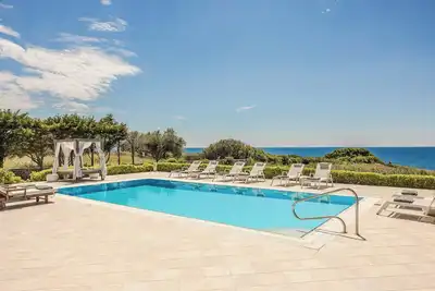 Image de Villa Alba Minies - Cinq Chambres Villa, Couchages 12