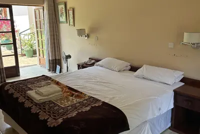Image de A boutique lodge situated in a serene environment. - 2026