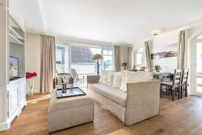 Image de Exklusiv. Hell. Südterrasse. Residenz Bismarck, Whg. 21 Objekt-id: Hrb/21