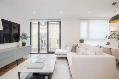 Image de Luxury Central Mayfair Townhouse with Air Conditioning. 3 Bed 3 Bath