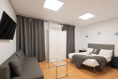 Image de Awesome & Spacious Apartment Gran Vía | A038