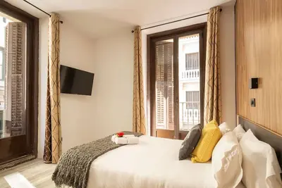 Image de Downtown Awesome & Sunny Apartment Gran Via | A043