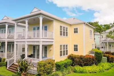 Image de 4 Bedroom House in Angler's Reef, Includes 31' Boat Slip. Islamorada, Fl