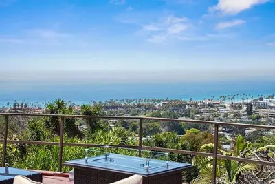 Image de Panoramic Ocean View 5br Villa, Pool, Firepit, Gym