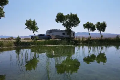 Image de Eastern Sierras Olancha Lakeside Rv Campsite #6