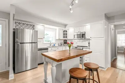 Image de Cozy Home near Clt Uptown, Super Fast Wi-Fi