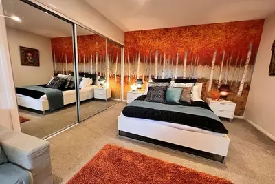 Pet friendly-Leafy Ground Floor Studio -Secure Courtyard, quiet neighbourhood