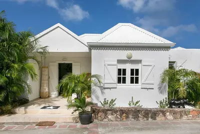 Image de Caribbean Stone | Beach View - Located in  Beautiful Terres Basses with Private Pool