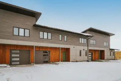Image de Beautiful home near ski resorts with patio, grill, washer/dryer, fast WiFi & Ac