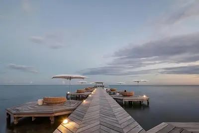Image de Enjoy North Ambergris Caye Beach! 2 Spacious Units w/ Kitchen, Pool, Parking!