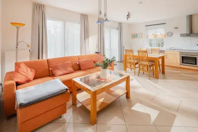 Image de Vacation on Norderney? Then book our vacation apartment Kapitänshaus A 6