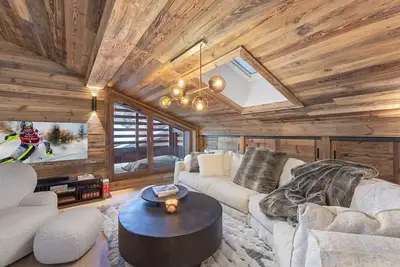 Image de Duplex avec espace détente, piscine et 4 chambres à Megève