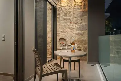 Image de Dimitra Apts   Suite with balcony