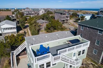 Image de Oceanside Home w/ Media Room, Cmty Pool and Tennis/Pickleball, Beach Nearby