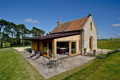 Image de 2 chambres à coucher à Chard