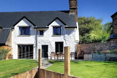 Image de 5 chambres à coucher à Blagdon, near Paignton