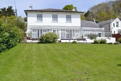 Image de 6 chambres à coucher à Uplyme, near Lyme Regis